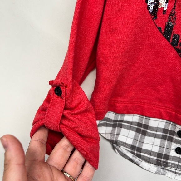 DKNY toddler sweater shirt Red with glitter sparkles /NY landscape size 2T - Picture 3 of 7